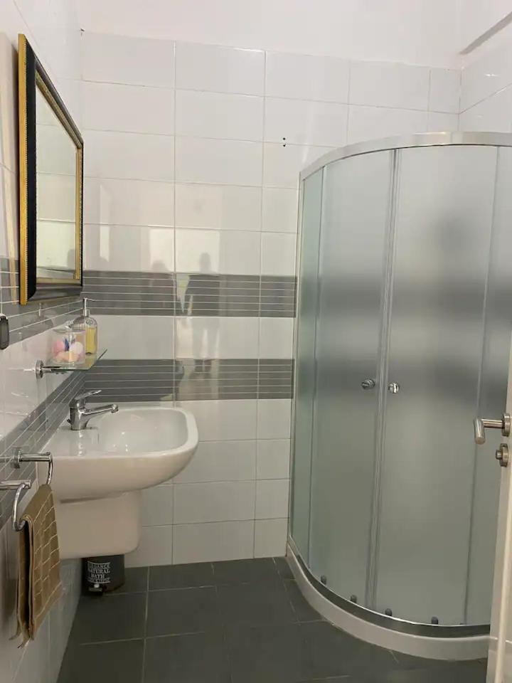 ספקס Appartement Simple Et Propre מראה חיצוני תמונה